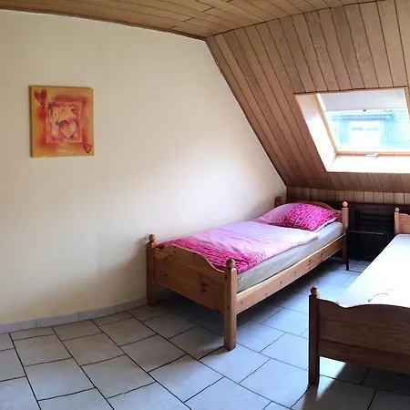 Ferienwohnungen Huerth Apartmán Hürth