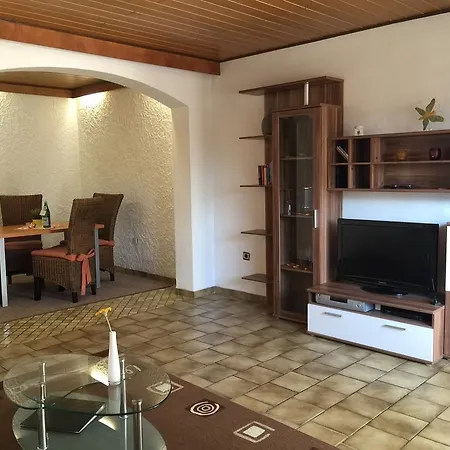 Ferienwohnungen Huerth Apartmán Hürth