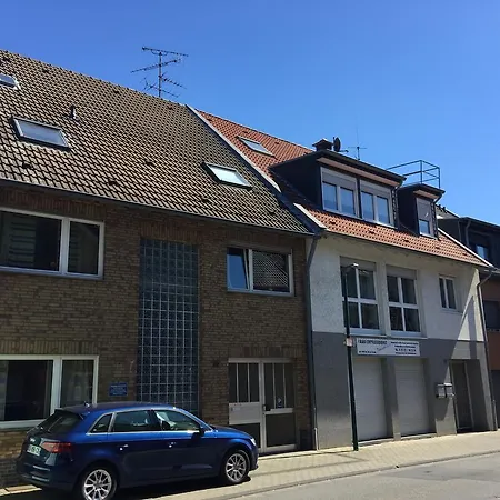 Ferienwohnungen Huerth Apartmán Hürth